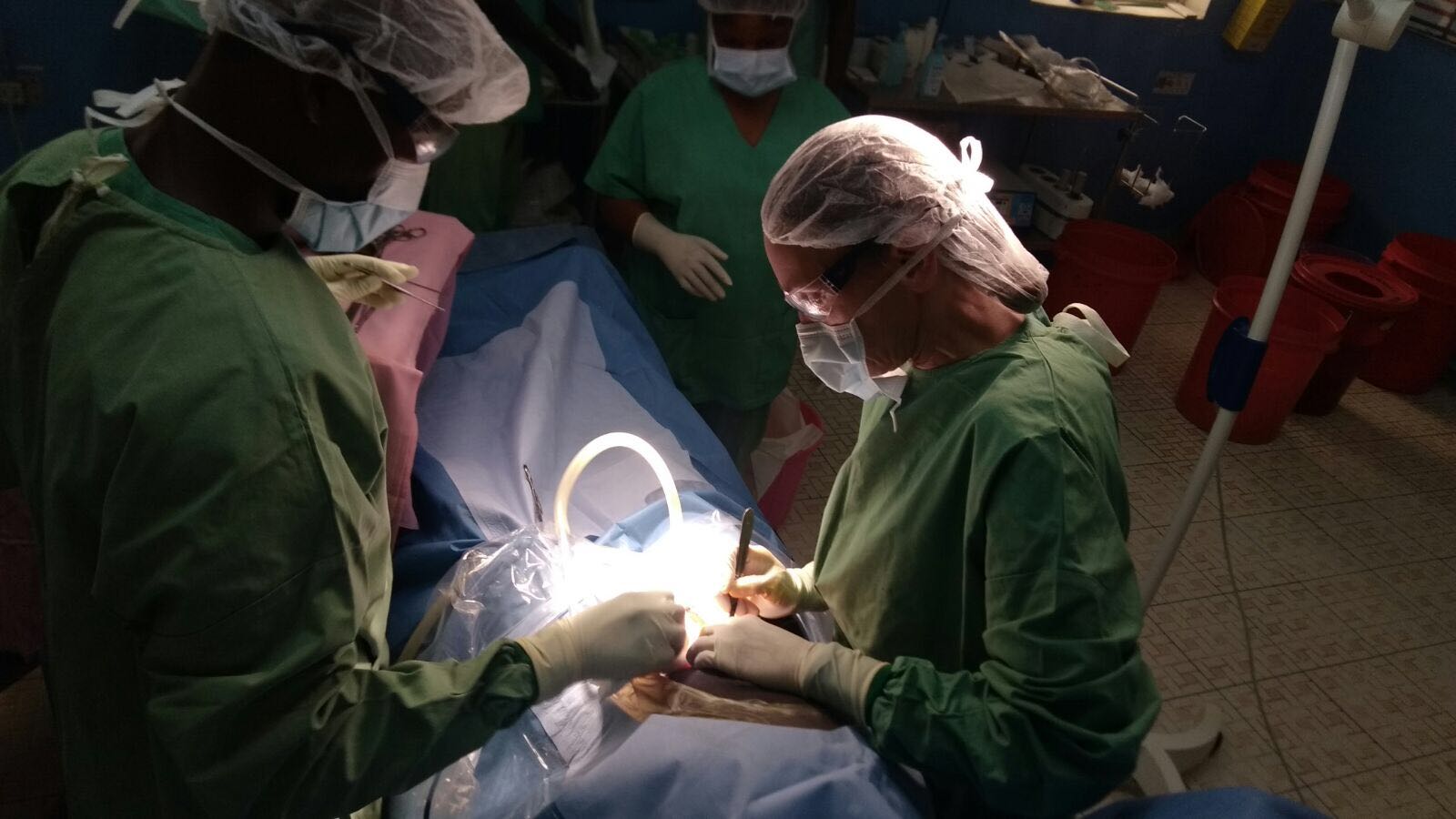 kirurg Heidi Wikström i Sydsudan