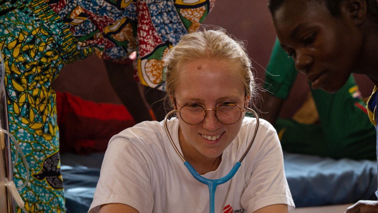 Ayollar siyishadi va onanizm qilishadi