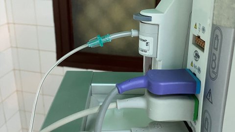 Slang som har blivit lagad.