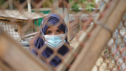 Fatima, en av de som drabbades av den stora branden i flyktinglägret Cox's Bazar, Bangladesh.