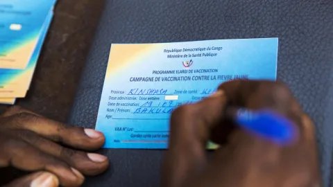 Ett intyg som visar att en person vaccinerats mot gula febern
