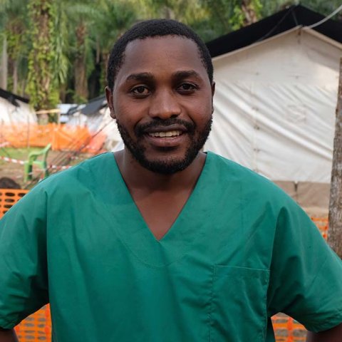 Patient Muhindo Kamavu, sjuksköterska som arbetar med ebolautbrottet i Nordkivu, Kongo-Kinshasa.