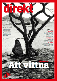 omslagsbild Direkt kvinna som sitter under ett träd i ett torrt landskap