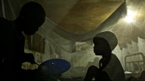 För ungefär tre decennier sedan började sjukdomen kala azar att spridas i Sudan och det som idag är Sydsudan. Sjukdomen sprids via sandflugor. 