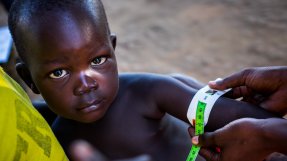 Ett muactest på Ayilosjukhuset, Adjumani, Uganda