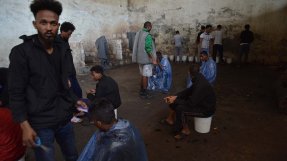 700 flyktingar och migranter i Zintans förvar hade fyra toaletter att dela på