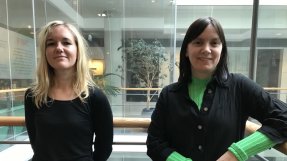 Sjuksköterskan Anna Blideman och Catinka Agneskog på Läkare Utan Gränser.