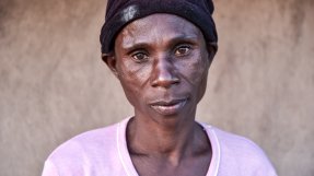 Miriam, från Kenya, var 35 år när hon påbörjade sin behandling för hiv. 