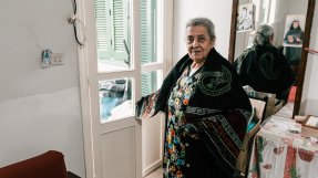 85-åriga Thérèse bor i Karantina, ett område beläget nära hamnen i Beirut.
