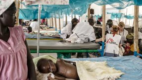 Läkare Utan Gränsers klinik i flykintlägret i Malakal. Foto: Matthias Steinbach / Läkare Utan Gränser.