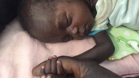 Den lilla flickan som kom till kliniken i Sydsudan. 