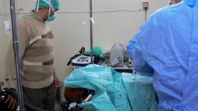 Vi har fortfarande inte tillstånd att arbete i Syrien men lyckades, under en vecka i mars, komma in i Idlib Governorate för att ge sjukvård.