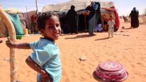 49 500 flyktingar från norra Mali har levt i Mbera-flyktinglägret i öknen i Mauretanien i tre år. FOTO: Avril Benoit/MSF