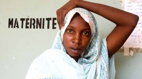 <p>Gravida Fatima Zara är en av de som vi behandlat för hepatit E på sjukhuset i Am Timan, Tchad.</p>
Gravida Fatima Zara är en av de som vi behandlat för hepatit E på sjukhuset i Am Timan, Tchad.