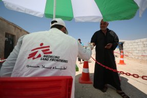 Sedan april 2020 har vi delat ut mer än 63 000 hygienpaket till fler än 26 000 familjer i flera läger i Idlib- och norra Aleppo-distrikten, Syrien.