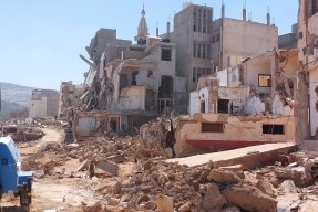 förstörda byggnader i Derna i Libyen efter stora översvämningar