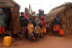 Regn faller i Androy i södra Madagaskar.