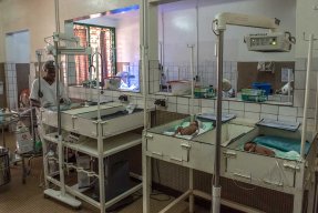 Neonantalavdelningen på sjukhuset Castor, Centralafrikanska republiken.