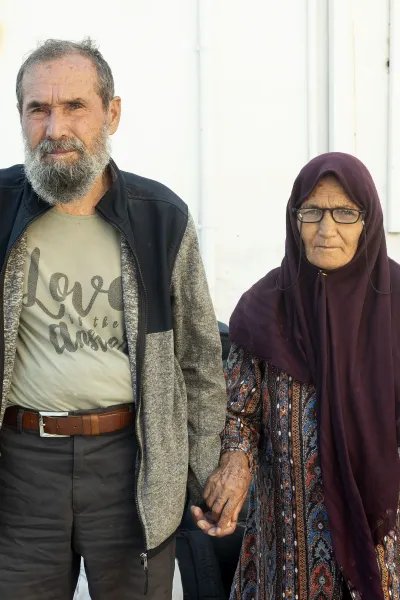 Mohammed Karim och hans fru på den grekiska ön Lesbos.