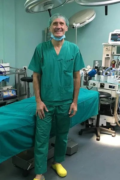 Kirurgen Morten Kildal i operationssalen i Gaza, Palestina.