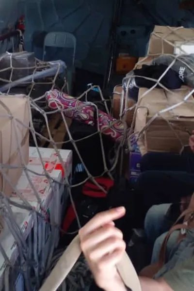 Vi har skickat nödleveranser med bland annat medicinsk utrustning från huvudstaden Port-au-Prince. 