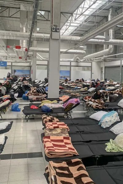 Ett mottagningscenter i Polen för flyktingar från Ukraina