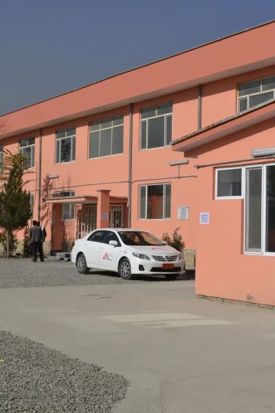 Den nyöppnade mödravårdkliniken i den fattiga stadsdelen Dasht-e-Barchi i Kabul. 