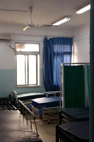 Skadade från Syrien kan inte längre söka vård i Jordanien efter att gränsen stängts mot södra Syrien. 