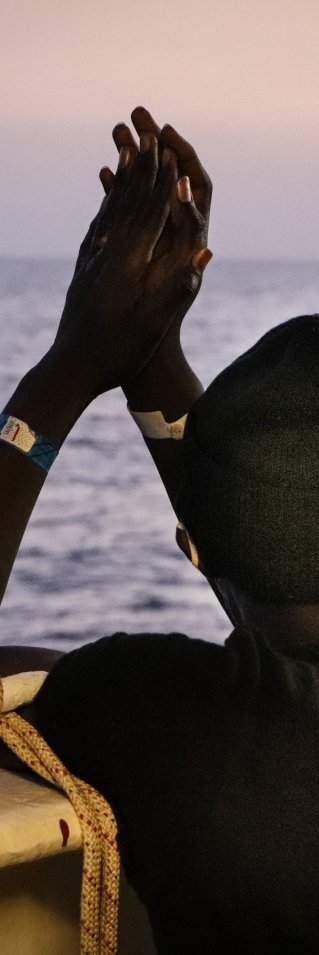 En av de som undsatts av Läkare Utan Gränsers sök- och räddningsfartyg Sea Watch 4.