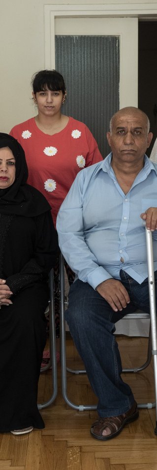 För tre år sen kom 60-årige Hazem tillsammans med sin fru och deras tre barn från Irak till Grekland. 