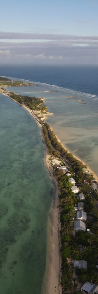 Flygfoto av ön södra Tarawa