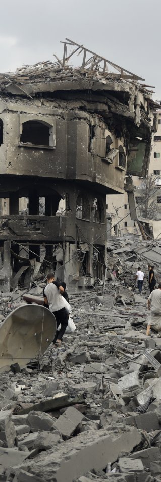 Bild på en byggnad förstörd av en bomb.