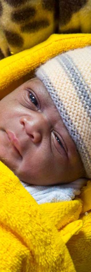 Mercy som svenska sjuksköterskan Martina Svensson var med och förlöste på Medelhavet förra året. 