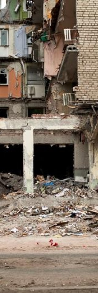 Huset besköts, något som orsakade en gasexplosion. Nu finns bara ruiner kvar. FOTO: Anastasia Taylor-Lind