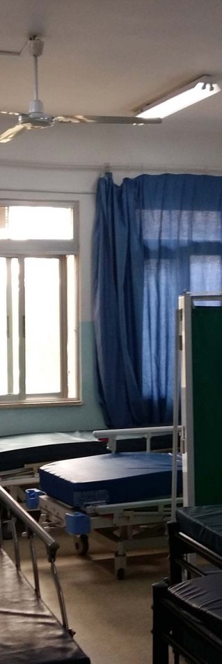 Skadade från Syrien kan inte längre söka vård i Jordanien efter att gränsen stängts mot södra Syrien. 