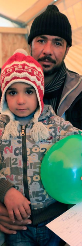 Barn i flyktinglägret Moria på Lesbos är särskilt känsliga för kylan och de svåra förhållandena.