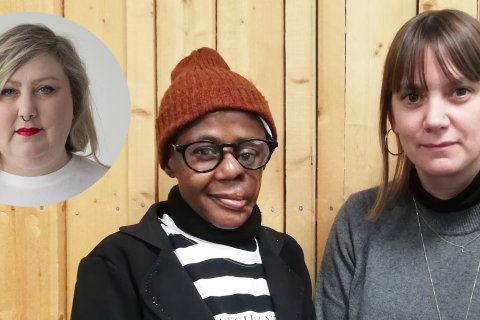 Deltarna i podden. Från vänster: Hiwot Melak, läkare, Mia Hejdenberg, medicinsk humanitär rådgivare, nomaöverlevaren Mulikat Okanlawon och Catinka Agneskog, programledare.