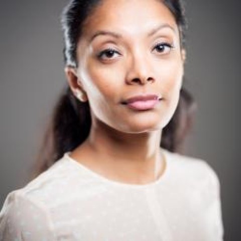 Porträttbild på kvinna.